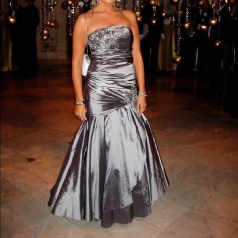 Silk taffeta gown